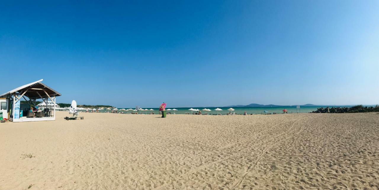 Villa Atlantis Homes 2 Burgas Stad Buitenkant foto
